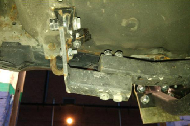 Towbar under car